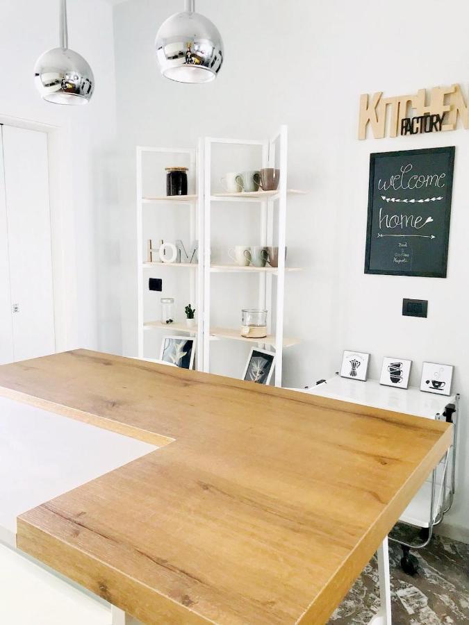 Apartament Bed&Coffee Napoli - Scarlatti Zewnętrze zdjęcie
